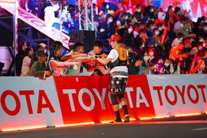 BIB: 
                            <button type="button" onclick="openModal(21639006)" class="btn btn-primary btn-sm float-right btn-popup" data-toggle="modal" data-target=".modal-high-quality">
                        <i class="fas fa-shopping-cart"></i> Add to Cart
                    </button>
                                            <button type="button" onclick="isThisMe(21639006, true)" class="btn btn-success btn-sm float-right btn-popup btn-isme hidden" data-toggle="tooltip" data-placement="bottom" title="นี่คือรูปของคุณใช่ไหม คลิกที่นี่เพื่อเอาเข้าอัลบั้ม">
                        <i class="fas fa-plus"></i> Add to album
                    </button>
                    <button type="button" onclick="isThisMe(21639006, false)" class="btn btn-warning btn-sm float-right btn-popup btn-isnotme hidden">
                        <i class="fas fa-ban"></i> Remove from album
                    </button>