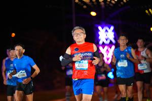 BIB: 40006, 42003, 42318, 345
                            <button type="button" onclick="openModal(20161491)" class="btn btn-primary btn-sm float-right btn-popup" data-toggle="modal" data-target=".modal-high-quality">
                        <i class="fas fa-shopping-cart"></i> Add to Cart
                    </button>
                                            <button type="button" onclick="isThisMe(20161491, true)" class="btn btn-success btn-sm float-right btn-popup btn-isme hidden" data-toggle="tooltip" data-placement="bottom" title="นี่คือรูปของคุณใช่ไหม คลิกที่นี่เพื่อเอาเข้าอัลบั้ม">
                        <i class="fas fa-plus"></i> Add to album
                    </button>
                    <button type="button" onclick="isThisMe(20161491, false)" class="btn btn-warning btn-sm float-right btn-popup btn-isnotme hidden">
                        <i class="fas fa-ban"></i> Remove from album
                    </button>