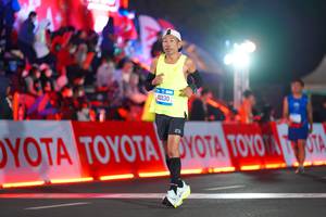 BIB: 40130
                            <button type="button" onclick="openModal(21643992)" class="btn btn-primary btn-sm float-right btn-popup" data-toggle="modal" data-target=".modal-high-quality">
                        <i class="fas fa-shopping-cart"></i> Add to Cart
                    </button>
                                            <button type="button" onclick="isThisMe(21643992, true)" class="btn btn-success btn-sm float-right btn-popup btn-isme hidden" data-toggle="tooltip" data-placement="bottom" title="นี่คือรูปของคุณใช่ไหม คลิกที่นี่เพื่อเอาเข้าอัลบั้ม">
                        <i class="fas fa-plus"></i> Add to album
                    </button>
                    <button type="button" onclick="isThisMe(21643992, false)" class="btn btn-warning btn-sm float-right btn-popup btn-isnotme hidden">
                        <i class="fas fa-ban"></i> Remove from album
                    </button>