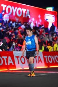 BIB: 42129
                            <button type="button" onclick="openModal(21637817)" class="btn btn-primary btn-sm float-right btn-popup" data-toggle="modal" data-target=".modal-high-quality">
                        <i class="fas fa-shopping-cart"></i> Add to Cart
                    </button>
                                            <button type="button" onclick="isThisMe(21637817, true)" class="btn btn-success btn-sm float-right btn-popup btn-isme hidden" data-toggle="tooltip" data-placement="bottom" title="นี่คือรูปของคุณใช่ไหม คลิกที่นี่เพื่อเอาเข้าอัลบั้ม">
                        <i class="fas fa-plus"></i> Add to album
                    </button>
                    <button type="button" onclick="isThisMe(21637817, false)" class="btn btn-warning btn-sm float-right btn-popup btn-isnotme hidden">
                        <i class="fas fa-ban"></i> Remove from album
                    </button>