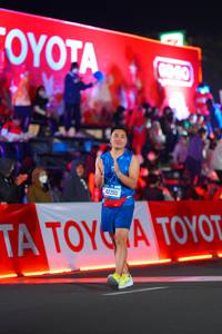 BIB: 42260
                            <button type="button" onclick="openModal(21644041)" class="btn btn-primary btn-sm float-right btn-popup" data-toggle="modal" data-target=".modal-high-quality">
                        <i class="fas fa-shopping-cart"></i> Add to Cart
                    </button>
                                            <button type="button" onclick="isThisMe(21644041, true)" class="btn btn-success btn-sm float-right btn-popup btn-isme hidden" data-toggle="tooltip" data-placement="bottom" title="นี่คือรูปของคุณใช่ไหม คลิกที่นี่เพื่อเอาเข้าอัลบั้ม">
                        <i class="fas fa-plus"></i> Add to album
                    </button>
                    <button type="button" onclick="isThisMe(21644041, false)" class="btn btn-warning btn-sm float-right btn-popup btn-isnotme hidden">
                        <i class="fas fa-ban"></i> Remove from album
                    </button>