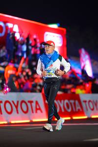 BIB: 1740
                            <button type="button" onclick="openModal(21642104)" class="btn btn-primary btn-sm float-right btn-popup" data-toggle="modal" data-target=".modal-high-quality">
                        <i class="fas fa-shopping-cart"></i> Add to Cart
                    </button>
                                            <button type="button" onclick="isThisMe(21642104, true)" class="btn btn-success btn-sm float-right btn-popup btn-isme hidden" data-toggle="tooltip" data-placement="bottom" title="นี่คือรูปของคุณใช่ไหม คลิกที่นี่เพื่อเอาเข้าอัลบั้ม">
                        <i class="fas fa-plus"></i> Add to album
                    </button>
                    <button type="button" onclick="isThisMe(21642104, false)" class="btn btn-warning btn-sm float-right btn-popup btn-isnotme hidden">
                        <i class="fas fa-ban"></i> Remove from album
                    </button>