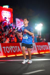 BIB: 42939
                            <button type="button" onclick="openModal(21638524)" class="btn btn-primary btn-sm float-right btn-popup" data-toggle="modal" data-target=".modal-high-quality">
                        <i class="fas fa-shopping-cart"></i> Add to Cart
                    </button>
                                            <button type="button" onclick="isThisMe(21638524, true)" class="btn btn-success btn-sm float-right btn-popup btn-isme hidden" data-toggle="tooltip" data-placement="bottom" title="นี่คือรูปของคุณใช่ไหม คลิกที่นี่เพื่อเอาเข้าอัลบั้ม">
                        <i class="fas fa-plus"></i> Add to album
                    </button>
                    <button type="button" onclick="isThisMe(21638524, false)" class="btn btn-warning btn-sm float-right btn-popup btn-isnotme hidden">
                        <i class="fas fa-ban"></i> Remove from album
                    </button>