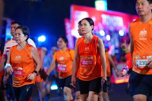 BIB: 26458, 25270, 2303
                            <button type="button" onclick="openModal(21607537)" class="btn btn-primary btn-sm float-right btn-popup" data-toggle="modal" data-target=".modal-high-quality">
                        <i class="fas fa-shopping-cart"></i> Add to Cart
                    </button>
                                            <button type="button" onclick="isThisMe(21607537, true)" class="btn btn-success btn-sm float-right btn-popup btn-isme hidden" data-toggle="tooltip" data-placement="bottom" title="นี่คือรูปของคุณใช่ไหม คลิกที่นี่เพื่อเอาเข้าอัลบั้ม">
                        <i class="fas fa-plus"></i> Add to album
                    </button>
                    <button type="button" onclick="isThisMe(21607537, false)" class="btn btn-warning btn-sm float-right btn-popup btn-isnotme hidden">
                        <i class="fas fa-ban"></i> Remove from album
                    </button>