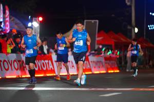 BIB: 43813, 41943
                            <button type="button" onclick="openModal(21636989)" class="btn btn-primary btn-sm float-right btn-popup" data-toggle="modal" data-target=".modal-high-quality">
                        <i class="fas fa-shopping-cart"></i> Add to Cart
                    </button>
                                            <button type="button" onclick="isThisMe(21636989, true)" class="btn btn-success btn-sm float-right btn-popup btn-isme hidden" data-toggle="tooltip" data-placement="bottom" title="นี่คือรูปของคุณใช่ไหม คลิกที่นี่เพื่อเอาเข้าอัลบั้ม">
                        <i class="fas fa-plus"></i> Add to album
                    </button>
                    <button type="button" onclick="isThisMe(21636989, false)" class="btn btn-warning btn-sm float-right btn-popup btn-isnotme hidden">
                        <i class="fas fa-ban"></i> Remove from album
                    </button>