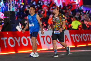 BIB: 43294, 43327
                            <button type="button" onclick="openModal(21639147)" class="btn btn-primary btn-sm float-right btn-popup" data-toggle="modal" data-target=".modal-high-quality">
                        <i class="fas fa-shopping-cart"></i> Add to Cart
                    </button>
                                            <button type="button" onclick="isThisMe(21639147, true)" class="btn btn-success btn-sm float-right btn-popup btn-isme hidden" data-toggle="tooltip" data-placement="bottom" title="นี่คือรูปของคุณใช่ไหม คลิกที่นี่เพื่อเอาเข้าอัลบั้ม">
                        <i class="fas fa-plus"></i> Add to album
                    </button>
                    <button type="button" onclick="isThisMe(21639147, false)" class="btn btn-warning btn-sm float-right btn-popup btn-isnotme hidden">
                        <i class="fas fa-ban"></i> Remove from album
                    </button>