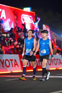 BIB: 41800, 0714, 41801
                            <button type="button" onclick="openModal(21644101)" class="btn btn-primary btn-sm float-right btn-popup" data-toggle="modal" data-target=".modal-high-quality">
                        <i class="fas fa-shopping-cart"></i> Add to Cart
                    </button>
                                            <button type="button" onclick="isThisMe(21644101, true)" class="btn btn-success btn-sm float-right btn-popup btn-isme hidden" data-toggle="tooltip" data-placement="bottom" title="นี่คือรูปของคุณใช่ไหม คลิกที่นี่เพื่อเอาเข้าอัลบั้ม">
                        <i class="fas fa-plus"></i> Add to album
                    </button>
                    <button type="button" onclick="isThisMe(21644101, false)" class="btn btn-warning btn-sm float-right btn-popup btn-isnotme hidden">
                        <i class="fas fa-ban"></i> Remove from album
                    </button>