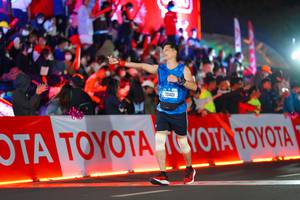 BIB: 70401
                            <button type="button" onclick="openModal(21636710)" class="btn btn-primary btn-sm float-right btn-popup" data-toggle="modal" data-target=".modal-high-quality">
                        <i class="fas fa-shopping-cart"></i> Add to Cart
                    </button>
                                            <button type="button" onclick="isThisMe(21636710, true)" class="btn btn-success btn-sm float-right btn-popup btn-isme hidden" data-toggle="tooltip" data-placement="bottom" title="นี่คือรูปของคุณใช่ไหม คลิกที่นี่เพื่อเอาเข้าอัลบั้ม">
                        <i class="fas fa-plus"></i> Add to album
                    </button>
                    <button type="button" onclick="isThisMe(21636710, false)" class="btn btn-warning btn-sm float-right btn-popup btn-isnotme hidden">
                        <i class="fas fa-ban"></i> Remove from album
                    </button>