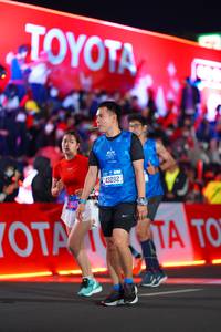 BIB: 43292
                            <button type="button" onclick="openModal(21637732)" class="btn btn-primary btn-sm float-right btn-popup" data-toggle="modal" data-target=".modal-high-quality">
                        <i class="fas fa-shopping-cart"></i> Add to Cart
                    </button>
                                            <button type="button" onclick="isThisMe(21637732, true)" class="btn btn-success btn-sm float-right btn-popup btn-isme hidden" data-toggle="tooltip" data-placement="bottom" title="นี่คือรูปของคุณใช่ไหม คลิกที่นี่เพื่อเอาเข้าอัลบั้ม">
                        <i class="fas fa-plus"></i> Add to album
                    </button>
                    <button type="button" onclick="isThisMe(21637732, false)" class="btn btn-warning btn-sm float-right btn-popup btn-isnotme hidden">
                        <i class="fas fa-ban"></i> Remove from album
                    </button>