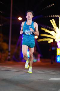 BIB: 40045
                            <button type="button" onclick="openModal(19904979)" class="btn btn-primary btn-sm float-right btn-popup" data-toggle="modal" data-target=".modal-high-quality">
                        <i class="fas fa-shopping-cart"></i> Add to Cart
                    </button>
                                            <button type="button" onclick="isThisMe(19904979, true)" class="btn btn-success btn-sm float-right btn-popup btn-isme hidden" data-toggle="tooltip" data-placement="bottom" title="นี่คือรูปของคุณใช่ไหม คลิกที่นี่เพื่อเอาเข้าอัลบั้ม">
                        <i class="fas fa-plus"></i> Add to album
                    </button>
                    <button type="button" onclick="isThisMe(19904979, false)" class="btn btn-warning btn-sm float-right btn-popup btn-isnotme hidden">
                        <i class="fas fa-ban"></i> Remove from album
                    </button>