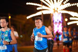 BIB: 41633, 685, 350
                            <button type="button" onclick="openModal(20472660)" class="btn btn-primary btn-sm float-right btn-popup" data-toggle="modal" data-target=".modal-high-quality">
                        <i class="fas fa-shopping-cart"></i> Add to Cart
                    </button>
                                            <button type="button" onclick="isThisMe(20472660, true)" class="btn btn-success btn-sm float-right btn-popup btn-isme hidden" data-toggle="tooltip" data-placement="bottom" title="นี่คือรูปของคุณใช่ไหม คลิกที่นี่เพื่อเอาเข้าอัลบั้ม">
                        <i class="fas fa-plus"></i> Add to album
                    </button>
                    <button type="button" onclick="isThisMe(20472660, false)" class="btn btn-warning btn-sm float-right btn-popup btn-isnotme hidden">
                        <i class="fas fa-ban"></i> Remove from album
                    </button>