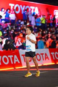 BIB: 42822
                            <button type="button" onclick="openModal(21656003)" class="btn btn-primary btn-sm float-right btn-popup" data-toggle="modal" data-target=".modal-high-quality">
                        <i class="fas fa-shopping-cart"></i> Add to Cart
                    </button>
                                            <button type="button" onclick="isThisMe(21656003, true)" class="btn btn-success btn-sm float-right btn-popup btn-isme hidden" data-toggle="tooltip" data-placement="bottom" title="นี่คือรูปของคุณใช่ไหม คลิกที่นี่เพื่อเอาเข้าอัลบั้ม">
                        <i class="fas fa-plus"></i> Add to album
                    </button>
                    <button type="button" onclick="isThisMe(21656003, false)" class="btn btn-warning btn-sm float-right btn-popup btn-isnotme hidden">
                        <i class="fas fa-ban"></i> Remove from album
                    </button>