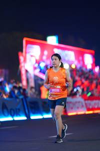 BIB: 2100, 26599
                            <button type="button" onclick="openModal(21604512)" class="btn btn-primary btn-sm float-right btn-popup" data-toggle="modal" data-target=".modal-high-quality">
                        <i class="fas fa-shopping-cart"></i> Add to Cart
                    </button>
                                            <button type="button" onclick="isThisMe(21604512, true)" class="btn btn-success btn-sm float-right btn-popup btn-isme hidden" data-toggle="tooltip" data-placement="bottom" title="นี่คือรูปของคุณใช่ไหม คลิกที่นี่เพื่อเอาเข้าอัลบั้ม">
                        <i class="fas fa-plus"></i> Add to album
                    </button>
                    <button type="button" onclick="isThisMe(21604512, false)" class="btn btn-warning btn-sm float-right btn-popup btn-isnotme hidden">
                        <i class="fas fa-ban"></i> Remove from album
                    </button>