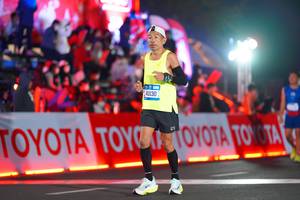 BIB: 40130
                            <button type="button" onclick="openModal(21644015)" class="btn btn-primary btn-sm float-right btn-popup" data-toggle="modal" data-target=".modal-high-quality">
                        <i class="fas fa-shopping-cart"></i> Add to Cart
                    </button>
                                            <button type="button" onclick="isThisMe(21644015, true)" class="btn btn-success btn-sm float-right btn-popup btn-isme hidden" data-toggle="tooltip" data-placement="bottom" title="นี่คือรูปของคุณใช่ไหม คลิกที่นี่เพื่อเอาเข้าอัลบั้ม">
                        <i class="fas fa-plus"></i> Add to album
                    </button>
                    <button type="button" onclick="isThisMe(21644015, false)" class="btn btn-warning btn-sm float-right btn-popup btn-isnotme hidden">
                        <i class="fas fa-ban"></i> Remove from album
                    </button>