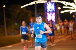 BIB: 1103, 42923
                            <button type="button" onclick="openModal(20300425)" class="btn btn-primary btn-sm float-right btn-popup" data-toggle="modal" data-target=".modal-high-quality">
                        <i class="fas fa-shopping-cart"></i> Add to Cart
                    </button>
                                            <button type="button" onclick="isThisMe(20300425, true)" class="btn btn-success btn-sm float-right btn-popup btn-isme hidden" data-toggle="tooltip" data-placement="bottom" title="นี่คือรูปของคุณใช่ไหม คลิกที่นี่เพื่อเอาเข้าอัลบั้ม">
                        <i class="fas fa-plus"></i> Add to album
                    </button>
                    <button type="button" onclick="isThisMe(20300425, false)" class="btn btn-warning btn-sm float-right btn-popup btn-isnotme hidden">
                        <i class="fas fa-ban"></i> Remove from album
                    </button>