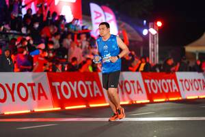 BIB: 1359
                            <button type="button" onclick="openModal(21643368)" class="btn btn-primary btn-sm float-right btn-popup" data-toggle="modal" data-target=".modal-high-quality">
                        <i class="fas fa-shopping-cart"></i> Add to Cart
                    </button>
                                            <button type="button" onclick="isThisMe(21643368, true)" class="btn btn-success btn-sm float-right btn-popup btn-isme hidden" data-toggle="tooltip" data-placement="bottom" title="นี่คือรูปของคุณใช่ไหม คลิกที่นี่เพื่อเอาเข้าอัลบั้ม">
                        <i class="fas fa-plus"></i> Add to album
                    </button>
                    <button type="button" onclick="isThisMe(21643368, false)" class="btn btn-warning btn-sm float-right btn-popup btn-isnotme hidden">
                        <i class="fas fa-ban"></i> Remove from album
                    </button>