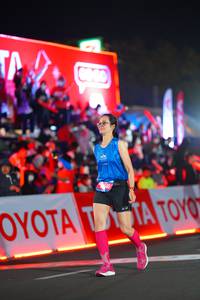 BIB: 083
                            <button type="button" onclick="openModal(21641430)" class="btn btn-primary btn-sm float-right btn-popup" data-toggle="modal" data-target=".modal-high-quality">
                        <i class="fas fa-shopping-cart"></i> Add to Cart
                    </button>
                                            <button type="button" onclick="isThisMe(21641430, true)" class="btn btn-success btn-sm float-right btn-popup btn-isme hidden" data-toggle="tooltip" data-placement="bottom" title="นี่คือรูปของคุณใช่ไหม คลิกที่นี่เพื่อเอาเข้าอัลบั้ม">
                        <i class="fas fa-plus"></i> Add to album
                    </button>
                    <button type="button" onclick="isThisMe(21641430, false)" class="btn btn-warning btn-sm float-right btn-popup btn-isnotme hidden">
                        <i class="fas fa-ban"></i> Remove from album
                    </button>