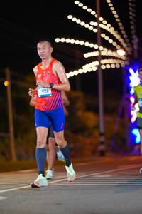 BIB: 940, 834, 00000
                            <button type="button" onclick="openModal(20045014)" class="btn btn-primary btn-sm float-right btn-popup" data-toggle="modal" data-target=".modal-high-quality">
                        <i class="fas fa-shopping-cart"></i> Add to Cart
                    </button>
                                            <button type="button" onclick="isThisMe(20045014, true)" class="btn btn-success btn-sm float-right btn-popup btn-isme hidden" data-toggle="tooltip" data-placement="bottom" title="นี่คือรูปของคุณใช่ไหม คลิกที่นี่เพื่อเอาเข้าอัลบั้ม">
                        <i class="fas fa-plus"></i> Add to album
                    </button>
                    <button type="button" onclick="isThisMe(20045014, false)" class="btn btn-warning btn-sm float-right btn-popup btn-isnotme hidden">
                        <i class="fas fa-ban"></i> Remove from album
                    </button>