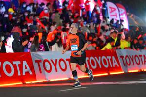 BIB: 43431
                            <button type="button" onclick="openModal(21637527)" class="btn btn-primary btn-sm float-right btn-popup" data-toggle="modal" data-target=".modal-high-quality">
                        <i class="fas fa-shopping-cart"></i> Add to Cart
                    </button>
                                            <button type="button" onclick="isThisMe(21637527, true)" class="btn btn-success btn-sm float-right btn-popup btn-isme hidden" data-toggle="tooltip" data-placement="bottom" title="นี่คือรูปของคุณใช่ไหม คลิกที่นี่เพื่อเอาเข้าอัลบั้ม">
                        <i class="fas fa-plus"></i> Add to album
                    </button>
                    <button type="button" onclick="isThisMe(21637527, false)" class="btn btn-warning btn-sm float-right btn-popup btn-isnotme hidden">
                        <i class="fas fa-ban"></i> Remove from album
                    </button>