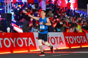 BIB: 70401
                            <button type="button" onclick="openModal(21636761)" class="btn btn-primary btn-sm float-right btn-popup" data-toggle="modal" data-target=".modal-high-quality">
                        <i class="fas fa-shopping-cart"></i> Add to Cart
                    </button>
                                            <button type="button" onclick="isThisMe(21636761, true)" class="btn btn-success btn-sm float-right btn-popup btn-isme hidden" data-toggle="tooltip" data-placement="bottom" title="นี่คือรูปของคุณใช่ไหม คลิกที่นี่เพื่อเอาเข้าอัลบั้ม">
                        <i class="fas fa-plus"></i> Add to album
                    </button>
                    <button type="button" onclick="isThisMe(21636761, false)" class="btn btn-warning btn-sm float-right btn-popup btn-isnotme hidden">
                        <i class="fas fa-ban"></i> Remove from album
                    </button>