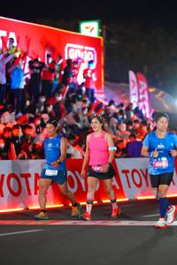 BIB: 434, 45445
                            <button type="button" onclick="openModal(21657846)" class="btn btn-primary btn-sm float-right btn-popup" data-toggle="modal" data-target=".modal-high-quality">
                        <i class="fas fa-shopping-cart"></i> Add to Cart
                    </button>
                                            <button type="button" onclick="isThisMe(21657846, true)" class="btn btn-success btn-sm float-right btn-popup btn-isme hidden" data-toggle="tooltip" data-placement="bottom" title="นี่คือรูปของคุณใช่ไหม คลิกที่นี่เพื่อเอาเข้าอัลบั้ม">
                        <i class="fas fa-plus"></i> Add to album
                    </button>
                    <button type="button" onclick="isThisMe(21657846, false)" class="btn btn-warning btn-sm float-right btn-popup btn-isnotme hidden">
                        <i class="fas fa-ban"></i> Remove from album
                    </button>