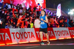 BIB: 43599
                            <button type="button" onclick="openModal(21638134)" class="btn btn-primary btn-sm float-right btn-popup" data-toggle="modal" data-target=".modal-high-quality">
                        <i class="fas fa-shopping-cart"></i> Add to Cart
                    </button>
                                            <button type="button" onclick="isThisMe(21638134, true)" class="btn btn-success btn-sm float-right btn-popup btn-isme hidden" data-toggle="tooltip" data-placement="bottom" title="นี่คือรูปของคุณใช่ไหม คลิกที่นี่เพื่อเอาเข้าอัลบั้ม">
                        <i class="fas fa-plus"></i> Add to album
                    </button>
                    <button type="button" onclick="isThisMe(21638134, false)" class="btn btn-warning btn-sm float-right btn-popup btn-isnotme hidden">
                        <i class="fas fa-ban"></i> Remove from album
                    </button>