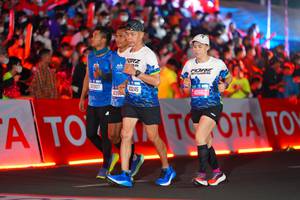 BIB: 12907, 43245, 45662
                            <button type="button" onclick="openModal(21624222)" class="btn btn-primary btn-sm float-right btn-popup" data-toggle="modal" data-target=".modal-high-quality">
                        <i class="fas fa-shopping-cart"></i> Add to Cart
                    </button>
                                            <button type="button" onclick="isThisMe(21624222, true)" class="btn btn-success btn-sm float-right btn-popup btn-isme hidden" data-toggle="tooltip" data-placement="bottom" title="นี่คือรูปของคุณใช่ไหม คลิกที่นี่เพื่อเอาเข้าอัลบั้ม">
                        <i class="fas fa-plus"></i> Add to album
                    </button>
                    <button type="button" onclick="isThisMe(21624222, false)" class="btn btn-warning btn-sm float-right btn-popup btn-isnotme hidden">
                        <i class="fas fa-ban"></i> Remove from album
                    </button>