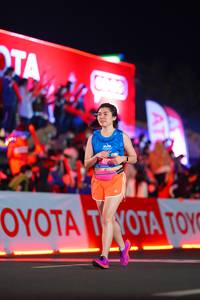 BIB: 4500
                            <button type="button" onclick="openModal(21640547)" class="btn btn-primary btn-sm float-right btn-popup" data-toggle="modal" data-target=".modal-high-quality">
                        <i class="fas fa-shopping-cart"></i> Add to Cart
                    </button>
                                            <button type="button" onclick="isThisMe(21640547, true)" class="btn btn-success btn-sm float-right btn-popup btn-isme hidden" data-toggle="tooltip" data-placement="bottom" title="นี่คือรูปของคุณใช่ไหม คลิกที่นี่เพื่อเอาเข้าอัลบั้ม">
                        <i class="fas fa-plus"></i> Add to album
                    </button>
                    <button type="button" onclick="isThisMe(21640547, false)" class="btn btn-warning btn-sm float-right btn-popup btn-isnotme hidden">
                        <i class="fas fa-ban"></i> Remove from album
                    </button>