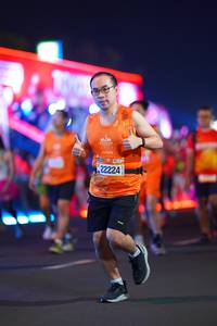 BIB: 500, 22224
                            <button type="button" onclick="openModal(21605791)" class="btn btn-primary btn-sm float-right btn-popup" data-toggle="modal" data-target=".modal-high-quality">
                        <i class="fas fa-shopping-cart"></i> Add to Cart
                    </button>
                                            <button type="button" onclick="isThisMe(21605791, true)" class="btn btn-success btn-sm float-right btn-popup btn-isme hidden" data-toggle="tooltip" data-placement="bottom" title="นี่คือรูปของคุณใช่ไหม คลิกที่นี่เพื่อเอาเข้าอัลบั้ม">
                        <i class="fas fa-plus"></i> Add to album
                    </button>
                    <button type="button" onclick="isThisMe(21605791, false)" class="btn btn-warning btn-sm float-right btn-popup btn-isnotme hidden">
                        <i class="fas fa-ban"></i> Remove from album
                    </button>