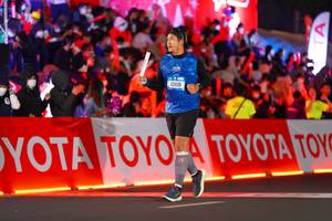 BIB: 43916
                            <button type="button" onclick="openModal(21638026)" class="btn btn-primary btn-sm float-right btn-popup" data-toggle="modal" data-target=".modal-high-quality">
                        <i class="fas fa-shopping-cart"></i> Add to Cart
                    </button>
                                            <button type="button" onclick="isThisMe(21638026, true)" class="btn btn-success btn-sm float-right btn-popup btn-isme hidden" data-toggle="tooltip" data-placement="bottom" title="นี่คือรูปของคุณใช่ไหม คลิกที่นี่เพื่อเอาเข้าอัลบั้ม">
                        <i class="fas fa-plus"></i> Add to album
                    </button>
                    <button type="button" onclick="isThisMe(21638026, false)" class="btn btn-warning btn-sm float-right btn-popup btn-isnotme hidden">
                        <i class="fas fa-ban"></i> Remove from album
                    </button>