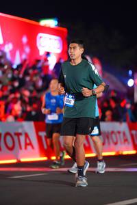 BIB: 400
                            <button type="button" onclick="openModal(21638239)" class="btn btn-primary btn-sm float-right btn-popup" data-toggle="modal" data-target=".modal-high-quality">
                        <i class="fas fa-shopping-cart"></i> Add to Cart
                    </button>
                                            <button type="button" onclick="isThisMe(21638239, true)" class="btn btn-success btn-sm float-right btn-popup btn-isme hidden" data-toggle="tooltip" data-placement="bottom" title="นี่คือรูปของคุณใช่ไหม คลิกที่นี่เพื่อเอาเข้าอัลบั้ม">
                        <i class="fas fa-plus"></i> Add to album
                    </button>
                    <button type="button" onclick="isThisMe(21638239, false)" class="btn btn-warning btn-sm float-right btn-popup btn-isnotme hidden">
                        <i class="fas fa-ban"></i> Remove from album
                    </button>