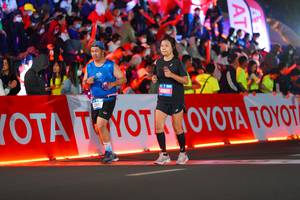 BIB: 102, 45805, 4890
                            <button type="button" onclick="openModal(21637422)" class="btn btn-primary btn-sm float-right btn-popup" data-toggle="modal" data-target=".modal-high-quality">
                        <i class="fas fa-shopping-cart"></i> Add to Cart
                    </button>
                                            <button type="button" onclick="isThisMe(21637422, true)" class="btn btn-success btn-sm float-right btn-popup btn-isme hidden" data-toggle="tooltip" data-placement="bottom" title="นี่คือรูปของคุณใช่ไหม คลิกที่นี่เพื่อเอาเข้าอัลบั้ม">
                        <i class="fas fa-plus"></i> Add to album
                    </button>
                    <button type="button" onclick="isThisMe(21637422, false)" class="btn btn-warning btn-sm float-right btn-popup btn-isnotme hidden">
                        <i class="fas fa-ban"></i> Remove from album
                    </button>