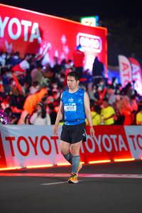 BIB: 42129
                            <button type="button" onclick="openModal(21637782)" class="btn btn-primary btn-sm float-right btn-popup" data-toggle="modal" data-target=".modal-high-quality">
                        <i class="fas fa-shopping-cart"></i> Add to Cart
                    </button>
                                            <button type="button" onclick="isThisMe(21637782, true)" class="btn btn-success btn-sm float-right btn-popup btn-isme hidden" data-toggle="tooltip" data-placement="bottom" title="นี่คือรูปของคุณใช่ไหม คลิกที่นี่เพื่อเอาเข้าอัลบั้ม">
                        <i class="fas fa-plus"></i> Add to album
                    </button>
                    <button type="button" onclick="isThisMe(21637782, false)" class="btn btn-warning btn-sm float-right btn-popup btn-isnotme hidden">
                        <i class="fas fa-ban"></i> Remove from album
                    </button>