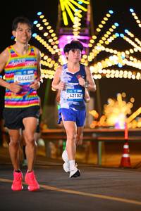 BIB: 1009, 44440, 42102
                            <button type="button" onclick="openModal(22990081)" class="btn btn-primary btn-sm float-right btn-popup" data-toggle="modal" data-target=".modal-high-quality">
                        <i class="fas fa-shopping-cart"></i> Add to Cart
                    </button>
                                            <button type="button" onclick="isThisMe(22990081, true)" class="btn btn-success btn-sm float-right btn-popup btn-isme hidden" data-toggle="tooltip" data-placement="bottom" title="นี่คือรูปของคุณใช่ไหม คลิกที่นี่เพื่อเอาเข้าอัลบั้ม">
                        <i class="fas fa-plus"></i> Add to album
                    </button>
                    <button type="button" onclick="isThisMe(22990081, false)" class="btn btn-warning btn-sm float-right btn-popup btn-isnotme hidden">
                        <i class="fas fa-ban"></i> Remove from album
                    </button>