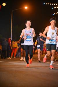 BIB: 43320, 41261
                            <button type="button" onclick="openModal(23122393)" class="btn btn-primary btn-sm float-right btn-popup" data-toggle="modal" data-target=".modal-high-quality">
                        <i class="fas fa-shopping-cart"></i> Add to Cart
                    </button>
                                            <button type="button" onclick="isThisMe(23122393, true)" class="btn btn-success btn-sm float-right btn-popup btn-isme hidden" data-toggle="tooltip" data-placement="bottom" title="นี่คือรูปของคุณใช่ไหม คลิกที่นี่เพื่อเอาเข้าอัลบั้ม">
                        <i class="fas fa-plus"></i> Add to album
                    </button>
                    <button type="button" onclick="isThisMe(23122393, false)" class="btn btn-warning btn-sm float-right btn-popup btn-isnotme hidden">
                        <i class="fas fa-ban"></i> Remove from album
                    </button>