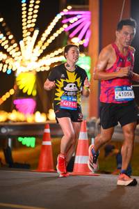 BIB: 46710, 41056
                            <button type="button" onclick="openModal(23175891)" class="btn btn-primary btn-sm float-right btn-popup" data-toggle="modal" data-target=".modal-high-quality">
                        <i class="fas fa-shopping-cart"></i> Add to Cart
                    </button>
                                            <button type="button" onclick="isThisMe(23175891, true)" class="btn btn-success btn-sm float-right btn-popup btn-isme hidden" data-toggle="tooltip" data-placement="bottom" title="นี่คือรูปของคุณใช่ไหม คลิกที่นี่เพื่อเอาเข้าอัลบั้ม">
                        <i class="fas fa-plus"></i> Add to album
                    </button>
                    <button type="button" onclick="isThisMe(23175891, false)" class="btn btn-warning btn-sm float-right btn-popup btn-isnotme hidden">
                        <i class="fas fa-ban"></i> Remove from album
                    </button>