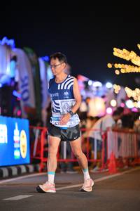 BIB: 
                            <button type="button" onclick="openModal(24496538)" class="btn btn-primary btn-sm float-right btn-popup" data-toggle="modal" data-target=".modal-high-quality">
                        <i class="fas fa-shopping-cart"></i> Add to Cart
                    </button>
                                            <button type="button" onclick="isThisMe(24496538, true)" class="btn btn-success btn-sm float-right btn-popup btn-isme hidden" data-toggle="tooltip" data-placement="bottom" title="นี่คือรูปของคุณใช่ไหม คลิกที่นี่เพื่อเอาเข้าอัลบั้ม">
                        <i class="fas fa-plus"></i> Add to album
                    </button>
                    <button type="button" onclick="isThisMe(24496538, false)" class="btn btn-warning btn-sm float-right btn-popup btn-isnotme hidden">
                        <i class="fas fa-ban"></i> Remove from album
                    </button>