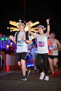 BIB: 40367, 46155, 4085
                            <button type="button" onclick="openModal(23011072)" class="btn btn-primary btn-sm float-right btn-popup" data-toggle="modal" data-target=".modal-high-quality">
                        <i class="fas fa-shopping-cart"></i> Add to Cart
                    </button>
                                            <button type="button" onclick="isThisMe(23011072, true)" class="btn btn-success btn-sm float-right btn-popup btn-isme hidden" data-toggle="tooltip" data-placement="bottom" title="นี่คือรูปของคุณใช่ไหม คลิกที่นี่เพื่อเอาเข้าอัลบั้ม">
                        <i class="fas fa-plus"></i> Add to album
                    </button>
                    <button type="button" onclick="isThisMe(23011072, false)" class="btn btn-warning btn-sm float-right btn-popup btn-isnotme hidden">
                        <i class="fas fa-ban"></i> Remove from album
                    </button>