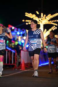 BIB: 
                            <button type="button" onclick="openModal(24527187)" class="btn btn-primary btn-sm float-right btn-popup" data-toggle="modal" data-target=".modal-high-quality">
                        <i class="fas fa-shopping-cart"></i> Add to Cart
                    </button>
                                            <button type="button" onclick="isThisMe(24527187, true)" class="btn btn-success btn-sm float-right btn-popup btn-isme hidden" data-toggle="tooltip" data-placement="bottom" title="นี่คือรูปของคุณใช่ไหม คลิกที่นี่เพื่อเอาเข้าอัลบั้ม">
                        <i class="fas fa-plus"></i> Add to album
                    </button>
                    <button type="button" onclick="isThisMe(24527187, false)" class="btn btn-warning btn-sm float-right btn-popup btn-isnotme hidden">
                        <i class="fas fa-ban"></i> Remove from album
                    </button>