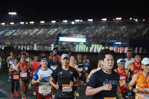 BIB: 21881, 20669, 2414, 2070
                            <button type="button" onclick="openModal(23178994)" class="btn btn-primary btn-sm float-right btn-popup" data-toggle="modal" data-target=".modal-high-quality">
                        <i class="fas fa-shopping-cart"></i> Add to Cart
                    </button>
                                            <button type="button" onclick="isThisMe(23178994, true)" class="btn btn-success btn-sm float-right btn-popup btn-isme hidden" data-toggle="tooltip" data-placement="bottom" title="นี่คือรูปของคุณใช่ไหม คลิกที่นี่เพื่อเอาเข้าอัลบั้ม">
                        <i class="fas fa-plus"></i> Add to album
                    </button>
                    <button type="button" onclick="isThisMe(23178994, false)" class="btn btn-warning btn-sm float-right btn-popup btn-isnotme hidden">
                        <i class="fas fa-ban"></i> Remove from album
                    </button>
