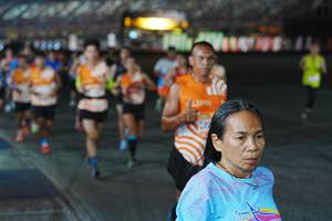 BIB: 888
                            <button type="button" onclick="openModal(23217101)" class="btn btn-primary btn-sm float-right btn-popup" data-toggle="modal" data-target=".modal-high-quality">
                        <i class="fas fa-shopping-cart"></i> Add to Cart
                    </button>
                                            <button type="button" onclick="isThisMe(23217101, true)" class="btn btn-success btn-sm float-right btn-popup btn-isme hidden" data-toggle="tooltip" data-placement="bottom" title="นี่คือรูปของคุณใช่ไหม คลิกที่นี่เพื่อเอาเข้าอัลบั้ม">
                        <i class="fas fa-plus"></i> Add to album
                    </button>
                    <button type="button" onclick="isThisMe(23217101, false)" class="btn btn-warning btn-sm float-right btn-popup btn-isnotme hidden">
                        <i class="fas fa-ban"></i> Remove from album
                    </button>