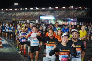 BIB: 97414, 4334, 47424, 240
                            <button type="button" onclick="openModal(23181905)" class="btn btn-primary btn-sm float-right btn-popup" data-toggle="modal" data-target=".modal-high-quality">
                        <i class="fas fa-shopping-cart"></i> Add to Cart
                    </button>
                                            <button type="button" onclick="isThisMe(23181905, true)" class="btn btn-success btn-sm float-right btn-popup btn-isme hidden" data-toggle="tooltip" data-placement="bottom" title="นี่คือรูปของคุณใช่ไหม คลิกที่นี่เพื่อเอาเข้าอัลบั้ม">
                        <i class="fas fa-plus"></i> Add to album
                    </button>
                    <button type="button" onclick="isThisMe(23181905, false)" class="btn btn-warning btn-sm float-right btn-popup btn-isnotme hidden">
                        <i class="fas fa-ban"></i> Remove from album
                    </button>