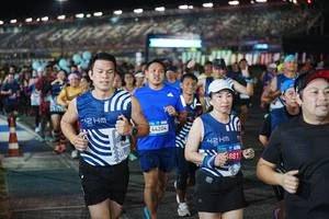 BIB: 44204, 5881
                            <button type="button" onclick="openModal(23160133)" class="btn btn-primary btn-sm float-right btn-popup" data-toggle="modal" data-target=".modal-high-quality">
                        <i class="fas fa-shopping-cart"></i> Add to Cart
                    </button>
                                            <button type="button" onclick="isThisMe(23160133, true)" class="btn btn-success btn-sm float-right btn-popup btn-isme hidden" data-toggle="tooltip" data-placement="bottom" title="นี่คือรูปของคุณใช่ไหม คลิกที่นี่เพื่อเอาเข้าอัลบั้ม">
                        <i class="fas fa-plus"></i> Add to album
                    </button>
                    <button type="button" onclick="isThisMe(23160133, false)" class="btn btn-warning btn-sm float-right btn-popup btn-isnotme hidden">
                        <i class="fas fa-ban"></i> Remove from album
                    </button>