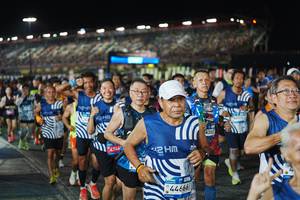 BIB: 4746, 199975, 435
                            <button type="button" onclick="openModal(23151415)" class="btn btn-primary btn-sm float-right btn-popup" data-toggle="modal" data-target=".modal-high-quality">
                        <i class="fas fa-shopping-cart"></i> Add to Cart
                    </button>
                                            <button type="button" onclick="isThisMe(23151415, true)" class="btn btn-success btn-sm float-right btn-popup btn-isme hidden" data-toggle="tooltip" data-placement="bottom" title="นี่คือรูปของคุณใช่ไหม คลิกที่นี่เพื่อเอาเข้าอัลบั้ม">
                        <i class="fas fa-plus"></i> Add to album
                    </button>
                    <button type="button" onclick="isThisMe(23151415, false)" class="btn btn-warning btn-sm float-right btn-popup btn-isnotme hidden">
                        <i class="fas fa-ban"></i> Remove from album
                    </button>