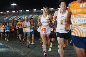 BIB: 4213, 2325, 2059
                            <button type="button" onclick="openModal(23138272)" class="btn btn-primary btn-sm float-right btn-popup" data-toggle="modal" data-target=".modal-high-quality">
                        <i class="fas fa-shopping-cart"></i> Add to Cart
                    </button>
                                            <button type="button" onclick="isThisMe(23138272, true)" class="btn btn-success btn-sm float-right btn-popup btn-isme hidden" data-toggle="tooltip" data-placement="bottom" title="นี่คือรูปของคุณใช่ไหม คลิกที่นี่เพื่อเอาเข้าอัลบั้ม">
                        <i class="fas fa-plus"></i> Add to album
                    </button>
                    <button type="button" onclick="isThisMe(23138272, false)" class="btn btn-warning btn-sm float-right btn-popup btn-isnotme hidden">
                        <i class="fas fa-ban"></i> Remove from album
                    </button>