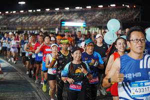 BIB: 47011, 47040, 43317
                            <button type="button" onclick="openModal(23169429)" class="btn btn-primary btn-sm float-right btn-popup" data-toggle="modal" data-target=".modal-high-quality">
                        <i class="fas fa-shopping-cart"></i> Add to Cart
                    </button>
                                            <button type="button" onclick="isThisMe(23169429, true)" class="btn btn-success btn-sm float-right btn-popup btn-isme hidden" data-toggle="tooltip" data-placement="bottom" title="นี่คือรูปของคุณใช่ไหม คลิกที่นี่เพื่อเอาเข้าอัลบั้ม">
                        <i class="fas fa-plus"></i> Add to album
                    </button>
                    <button type="button" onclick="isThisMe(23169429, false)" class="btn btn-warning btn-sm float-right btn-popup btn-isnotme hidden">
                        <i class="fas fa-ban"></i> Remove from album
                    </button>