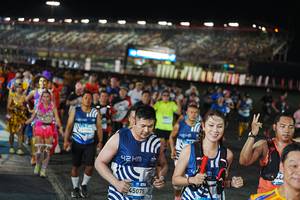 BIB: 45075, 440
                            <button type="button" onclick="openModal(23230208)" class="btn btn-primary btn-sm float-right btn-popup" data-toggle="modal" data-target=".modal-high-quality">
                        <i class="fas fa-shopping-cart"></i> Add to Cart
                    </button>
                                            <button type="button" onclick="isThisMe(23230208, true)" class="btn btn-success btn-sm float-right btn-popup btn-isme hidden" data-toggle="tooltip" data-placement="bottom" title="นี่คือรูปของคุณใช่ไหม คลิกที่นี่เพื่อเอาเข้าอัลบั้ม">
                        <i class="fas fa-plus"></i> Add to album
                    </button>
                    <button type="button" onclick="isThisMe(23230208, false)" class="btn btn-warning btn-sm float-right btn-popup btn-isnotme hidden">
                        <i class="fas fa-ban"></i> Remove from album
                    </button>