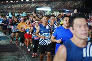 BIB: 47030, 4312
                            <button type="button" onclick="openModal(23161633)" class="btn btn-primary btn-sm float-right btn-popup" data-toggle="modal" data-target=".modal-high-quality">
                        <i class="fas fa-shopping-cart"></i> Add to Cart
                    </button>
                                            <button type="button" onclick="isThisMe(23161633, true)" class="btn btn-success btn-sm float-right btn-popup btn-isme hidden" data-toggle="tooltip" data-placement="bottom" title="นี่คือรูปของคุณใช่ไหม คลิกที่นี่เพื่อเอาเข้าอัลบั้ม">
                        <i class="fas fa-plus"></i> Add to album
                    </button>
                    <button type="button" onclick="isThisMe(23161633, false)" class="btn btn-warning btn-sm float-right btn-popup btn-isnotme hidden">
                        <i class="fas fa-ban"></i> Remove from album
                    </button>