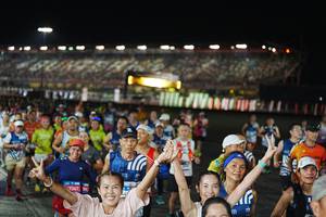 BIB: 215, 195, 7347
                            <button type="button" onclick="openModal(23207213)" class="btn btn-primary btn-sm float-right btn-popup" data-toggle="modal" data-target=".modal-high-quality">
                        <i class="fas fa-shopping-cart"></i> Add to Cart
                    </button>
                                            <button type="button" onclick="isThisMe(23207213, true)" class="btn btn-success btn-sm float-right btn-popup btn-isme hidden" data-toggle="tooltip" data-placement="bottom" title="นี่คือรูปของคุณใช่ไหม คลิกที่นี่เพื่อเอาเข้าอัลบั้ม">
                        <i class="fas fa-plus"></i> Add to album
                    </button>
                    <button type="button" onclick="isThisMe(23207213, false)" class="btn btn-warning btn-sm float-right btn-popup btn-isnotme hidden">
                        <i class="fas fa-ban"></i> Remove from album
                    </button>