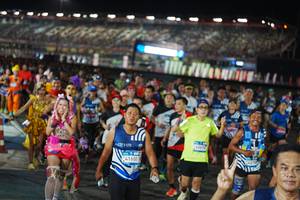 BIB: 41600
                            <button type="button" onclick="openModal(23232863)" class="btn btn-primary btn-sm float-right btn-popup" data-toggle="modal" data-target=".modal-high-quality">
                        <i class="fas fa-shopping-cart"></i> Add to Cart
                    </button>
                                            <button type="button" onclick="isThisMe(23232863, true)" class="btn btn-success btn-sm float-right btn-popup btn-isme hidden" data-toggle="tooltip" data-placement="bottom" title="นี่คือรูปของคุณใช่ไหม คลิกที่นี่เพื่อเอาเข้าอัลบั้ม">
                        <i class="fas fa-plus"></i> Add to album
                    </button>
                    <button type="button" onclick="isThisMe(23232863, false)" class="btn btn-warning btn-sm float-right btn-popup btn-isnotme hidden">
                        <i class="fas fa-ban"></i> Remove from album
                    </button>